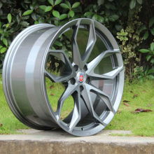 丹陽市中裕輪轂廠 專業(yè)生產(chǎn)輪轂與交通燈具，品質(zhì)卓越